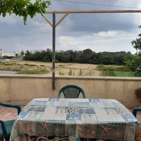 Casa Giardino بيت للعطل كاسترينيانو دل كابو
