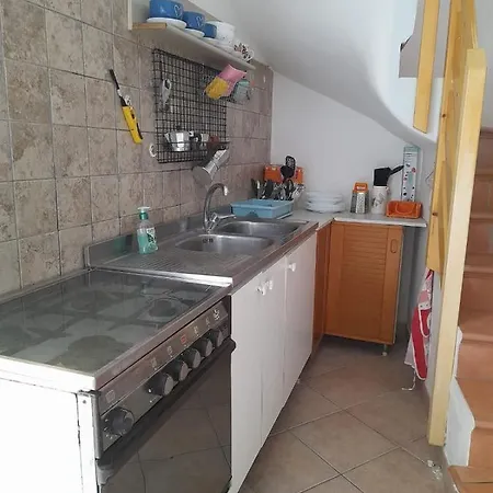 Casa Giardino بيت للعطل كاسترينيانو دل كابو
